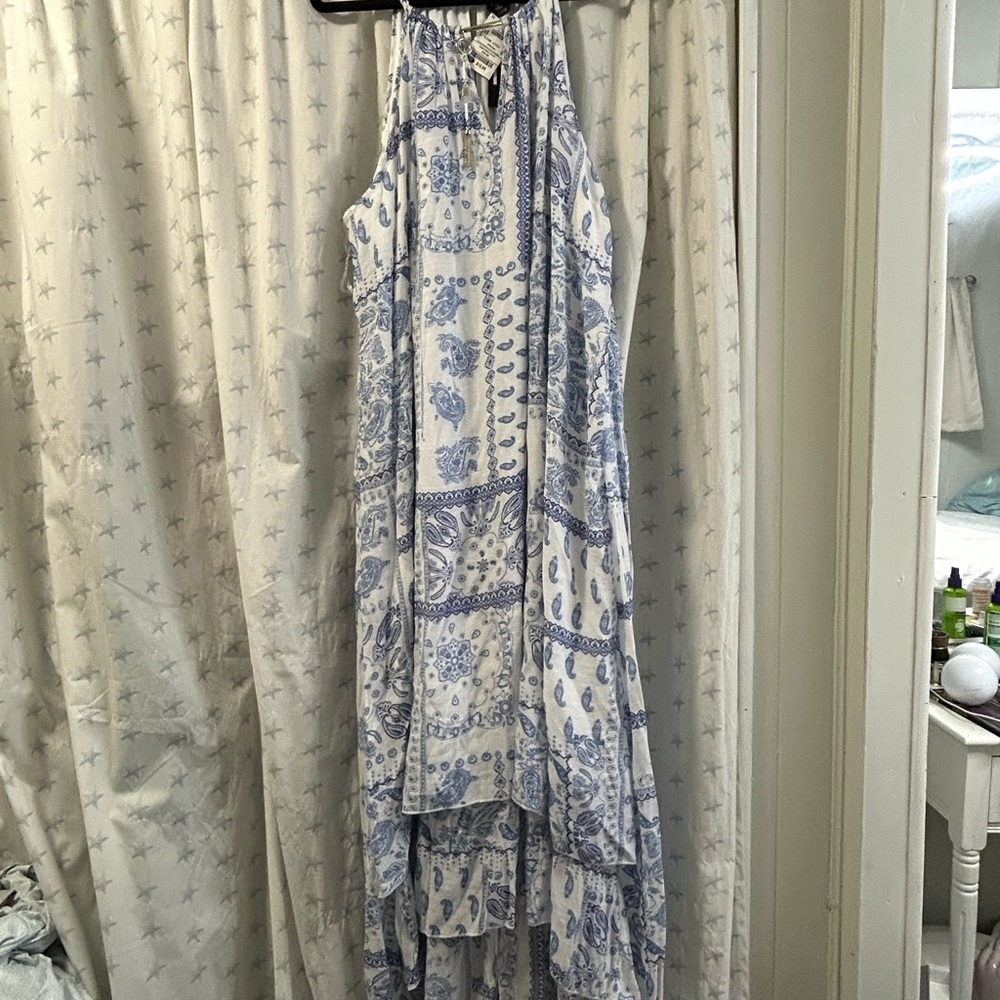 Mlle Gabrielle Elegant Blue and White Patterned Dress